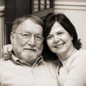 Meet your Posher, Elaine